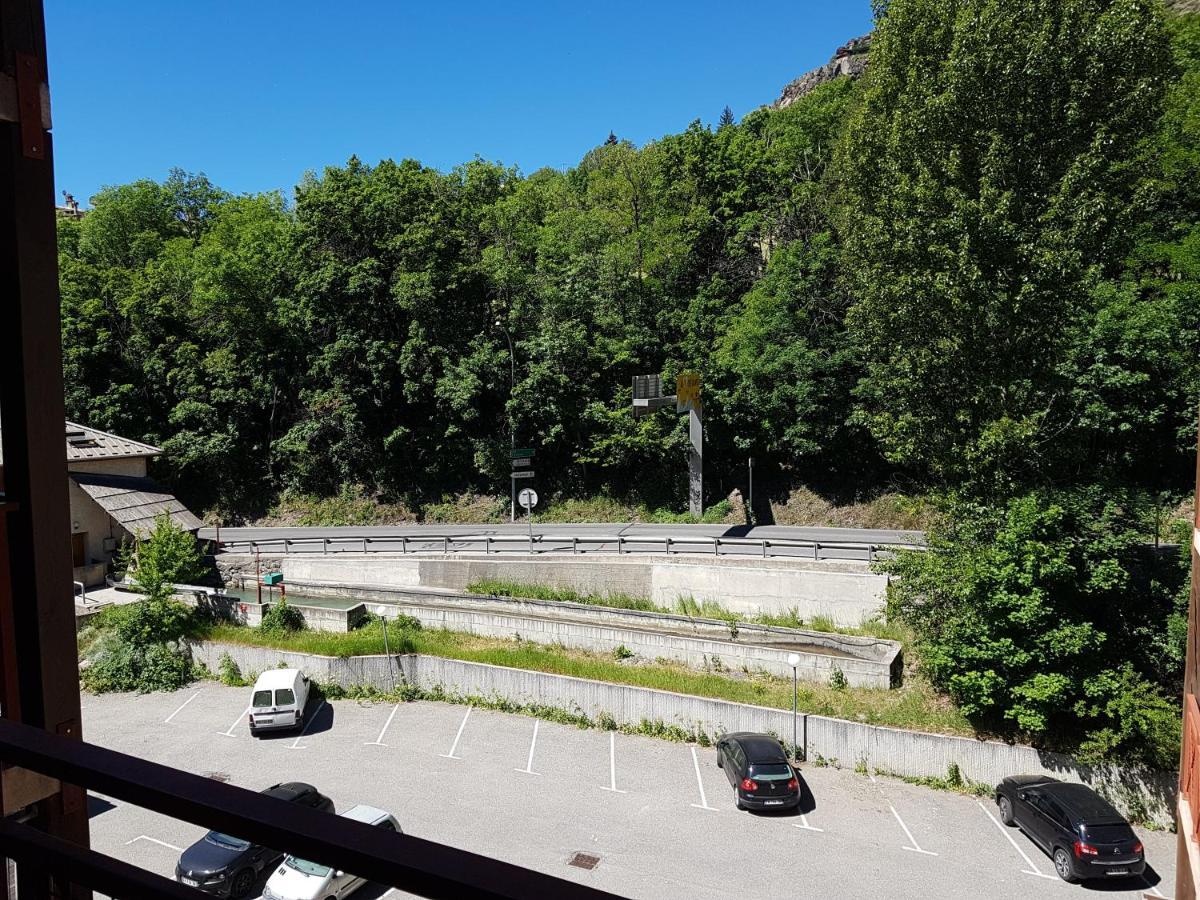 Appartement au départ des remontées mécaniques - Briançon Extérieur photo