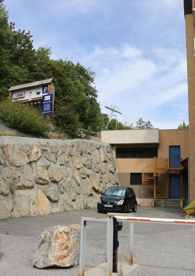 Appartement au départ des remontées mécaniques - Briançon Extérieur photo